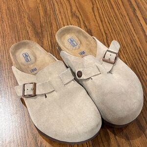 Birkenstock Boston Clogs